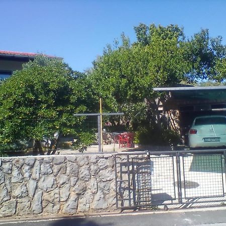 Apartman-Maja-Krk クルク エクステリア 写真