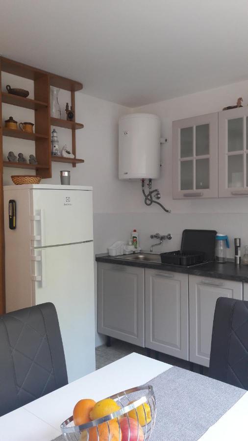 Apartman-Maja-Krk クルク エクステリア 写真