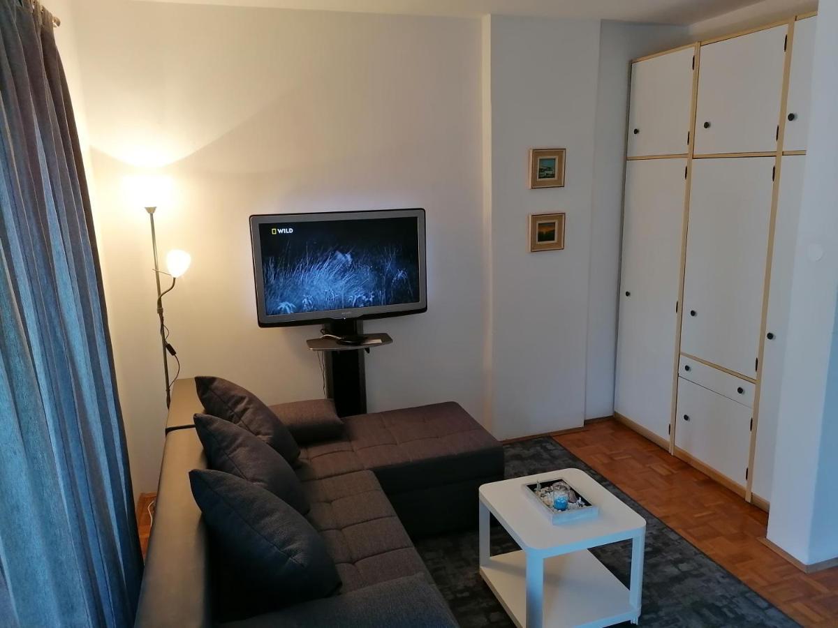 Apartman-Maja-Krk クルク エクステリア 写真