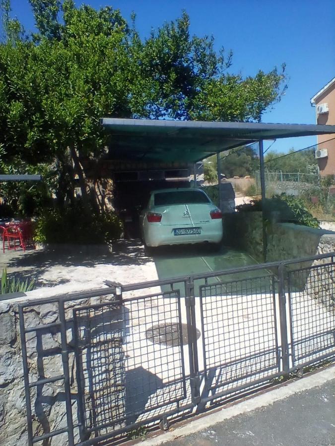 Apartman-Maja-Krk クルク エクステリア 写真
